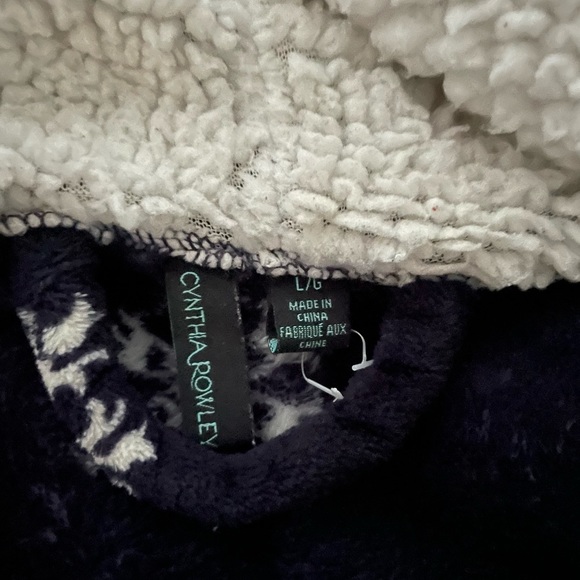 Snowflake robe - Picture 2 of 4